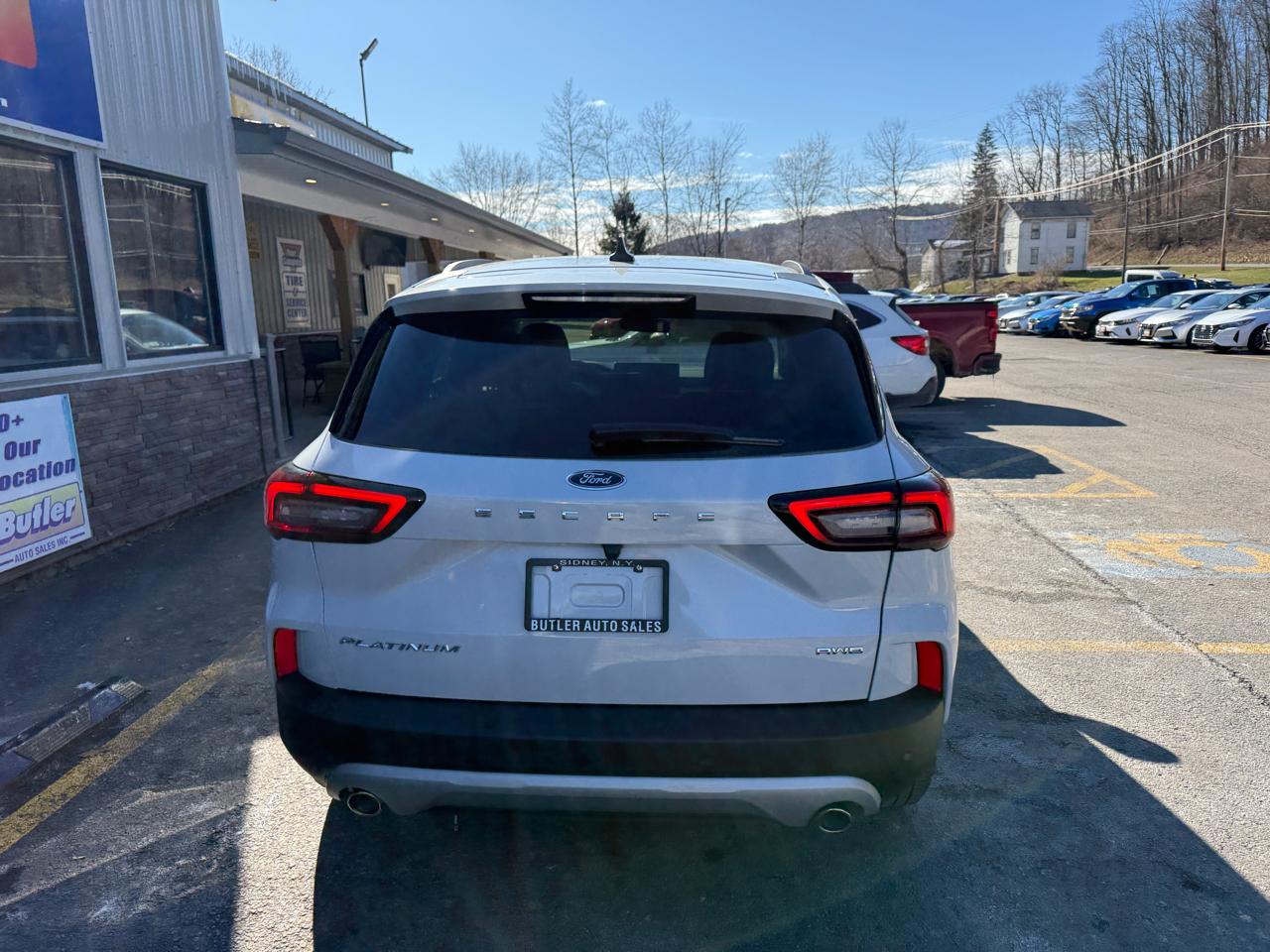 Ford Escape Platinum AWD 2025