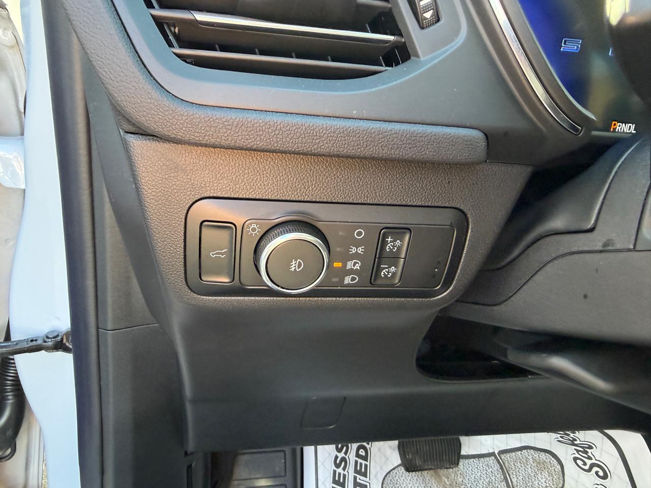 Ford Escape Platinum AWD 2025