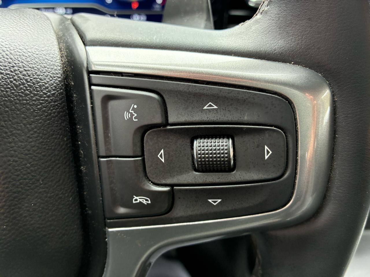 Chevrolet Silverado 1500 RST Crew Cab 4WD 2023