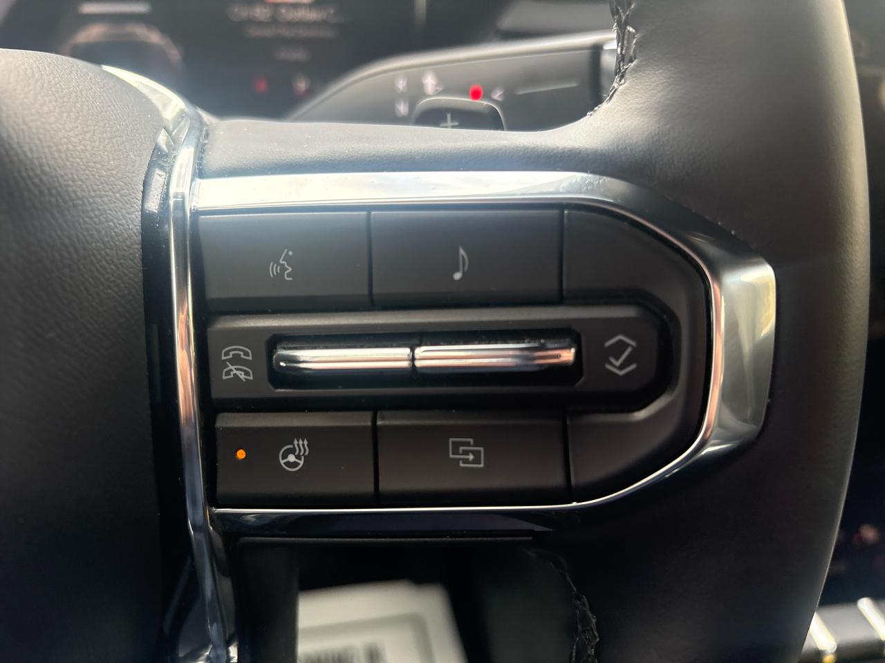 GMC Acadia Elevation AWD 2025