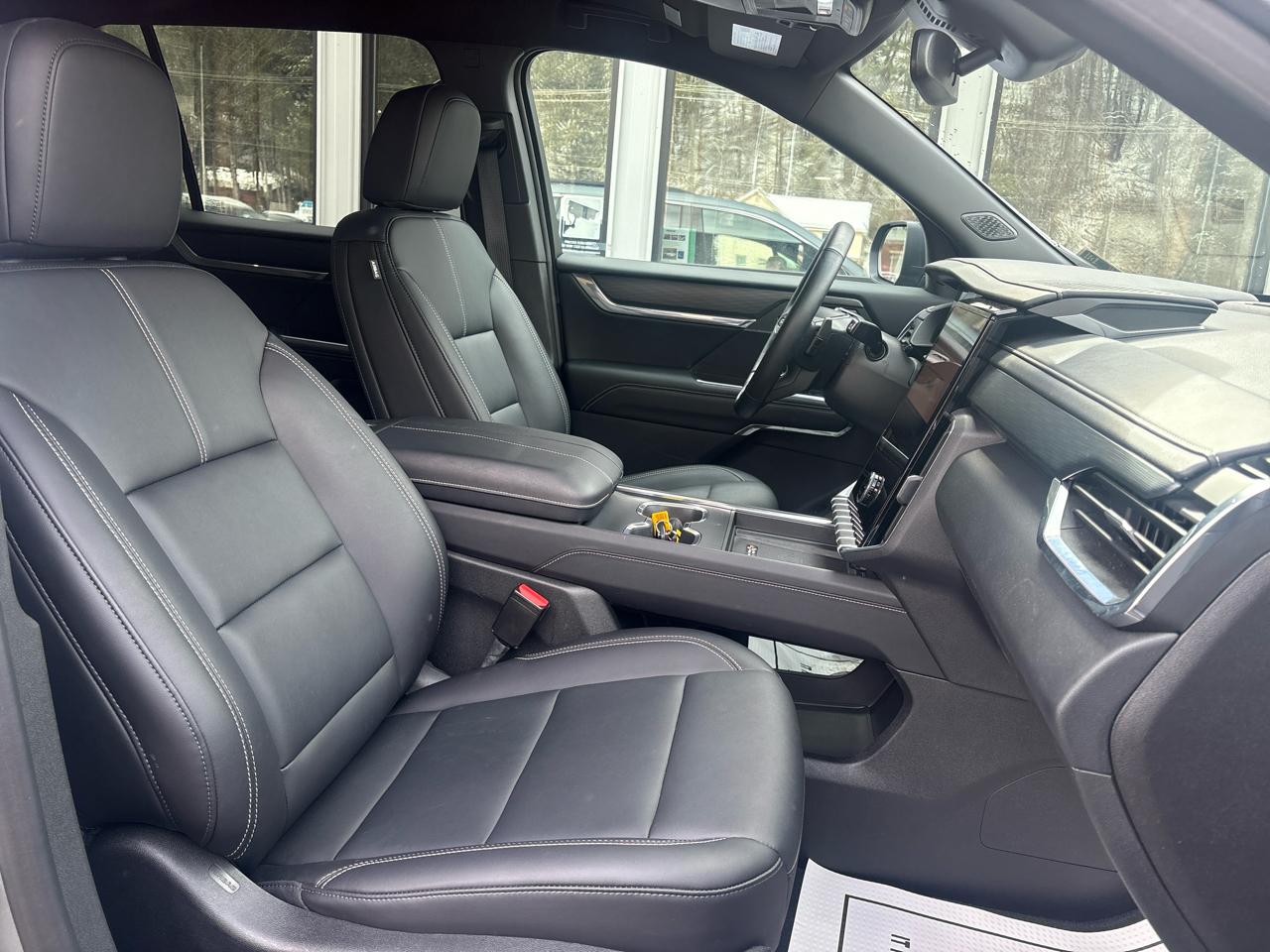 GMC Acadia Elevation AWD 2025