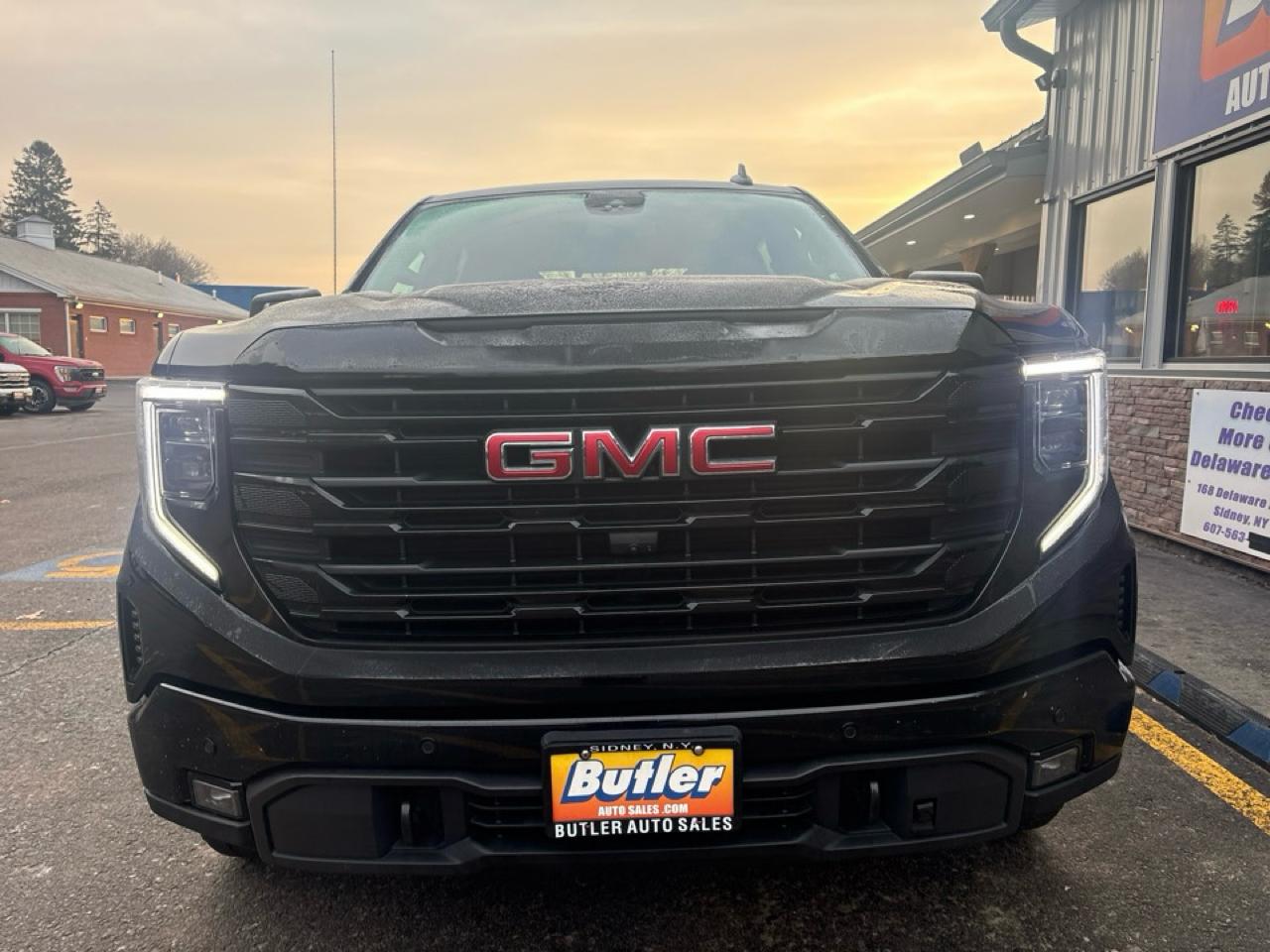 GMC Sierra 1500 Elevation Crew Cab 4WD 2024