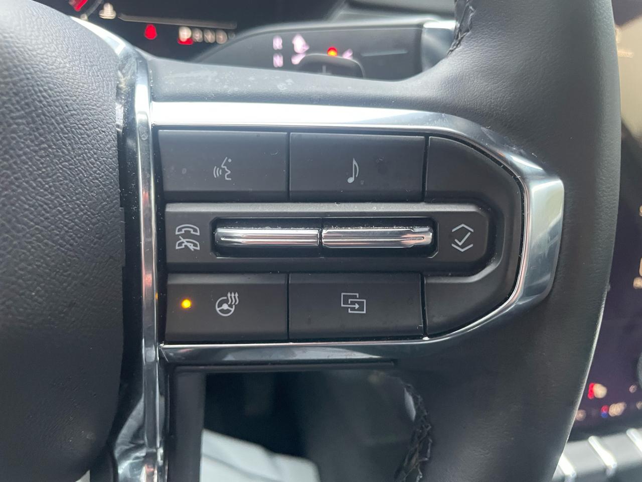 GMC Acadia Elevation AWD 2025