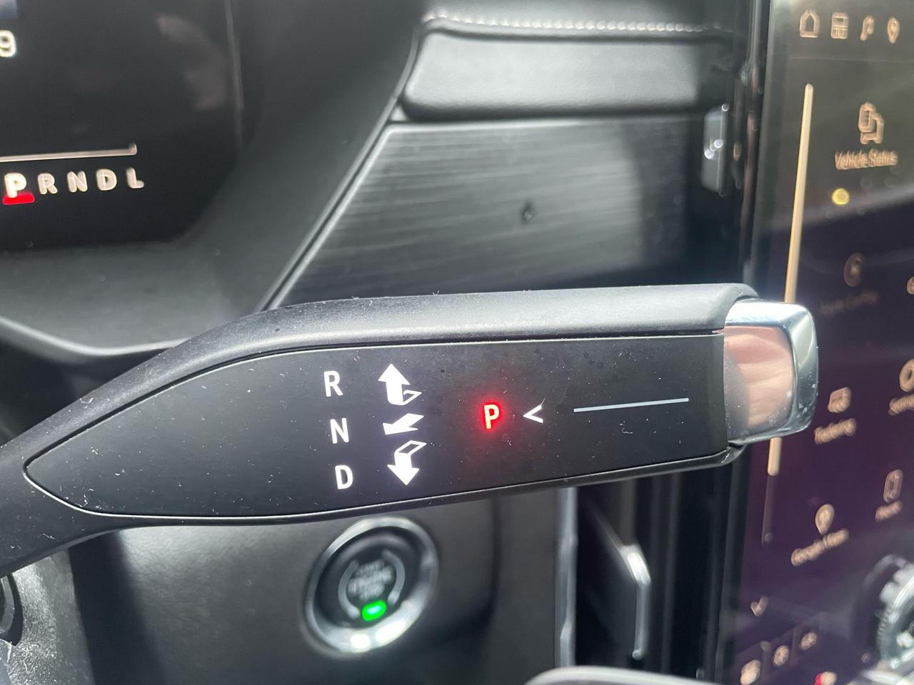 GMC Acadia Elevation AWD 2025