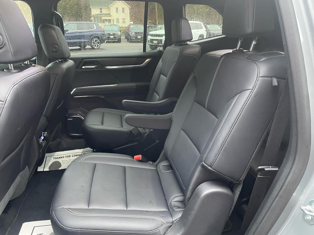 GMC Acadia Elevation AWD 2025