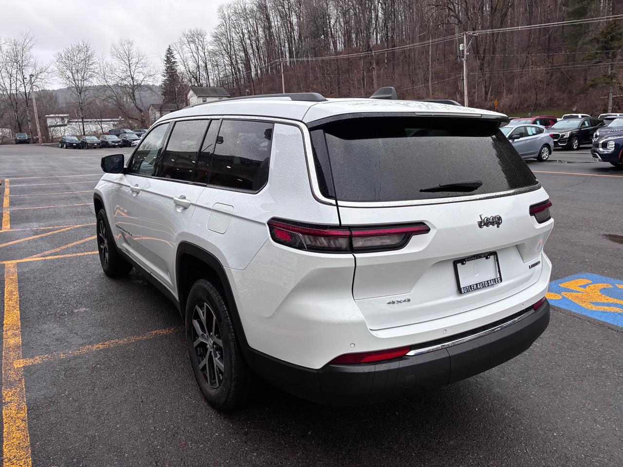 Jeep Grand Cherokee L Limited 4WD 2023