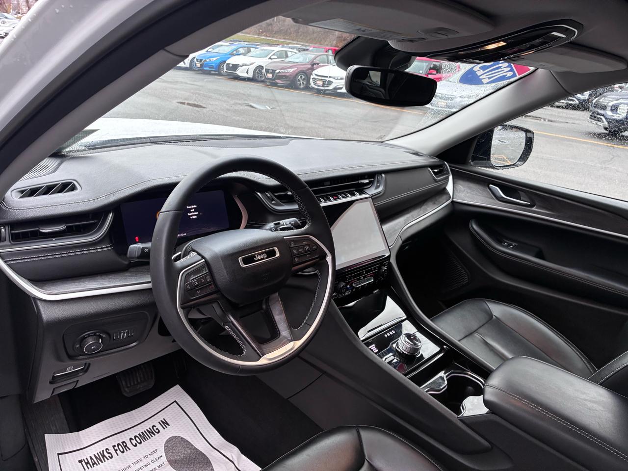 Jeep Grand Cherokee L Limited 4WD 2023