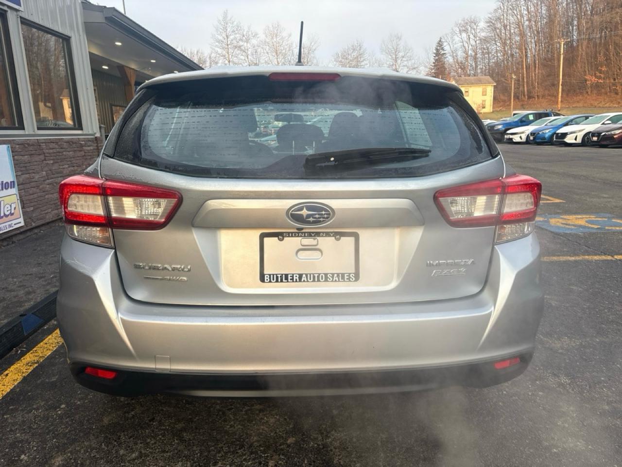 Subaru Impreza 2.0i CVT 5-Door 2017