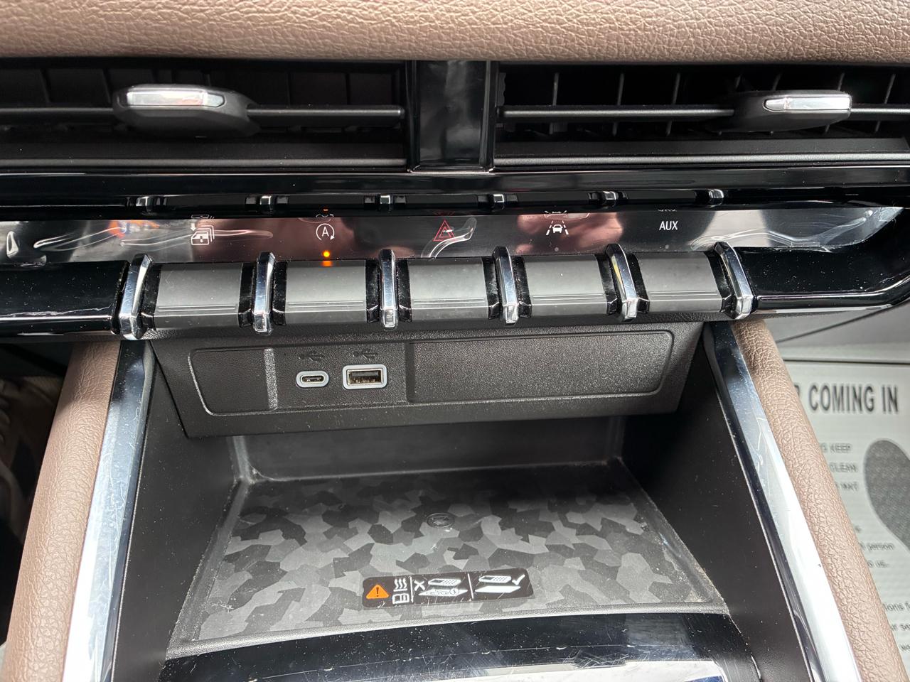 GMC Canyon Denali Crew Cab 4WD 2023