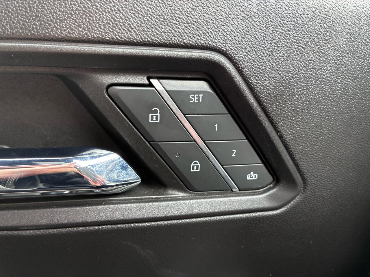 GMC Canyon Denali Crew Cab 4WD 2023