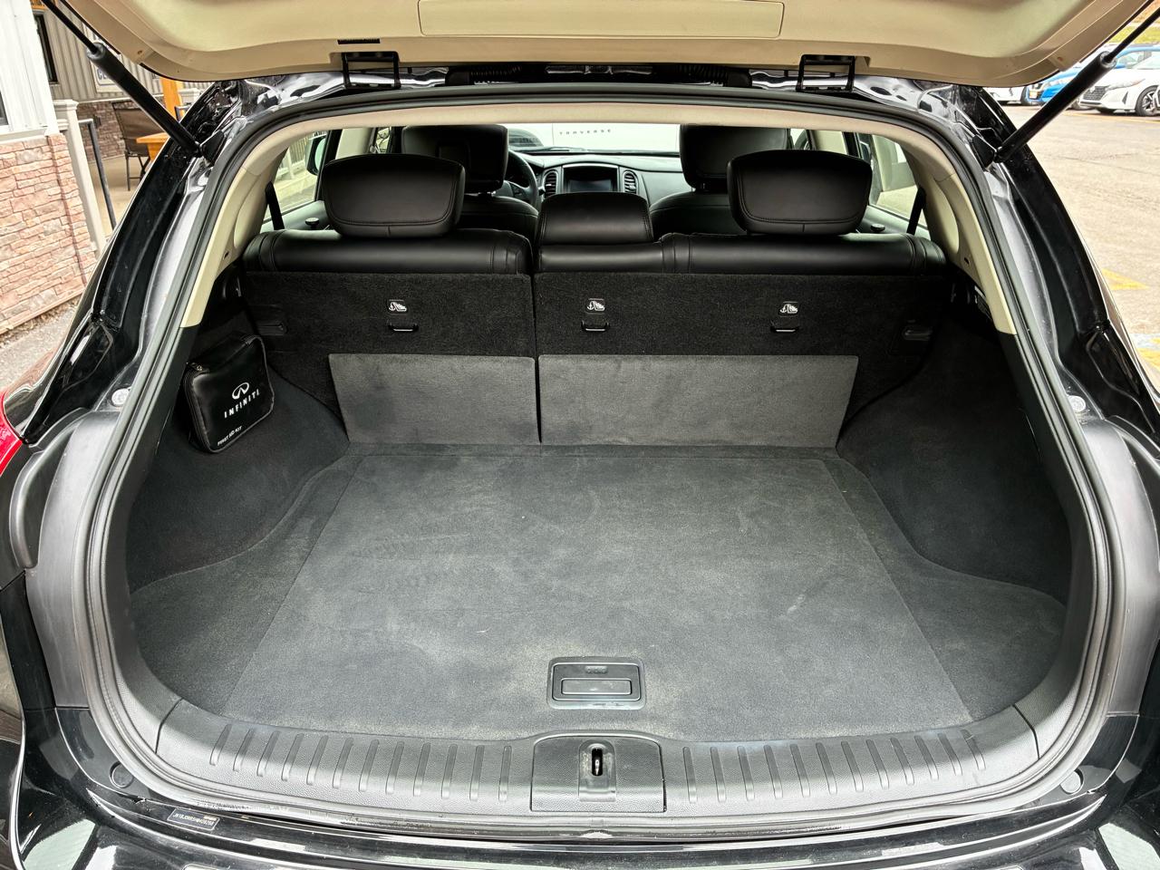 Infiniti QX50 Base AWD 2017