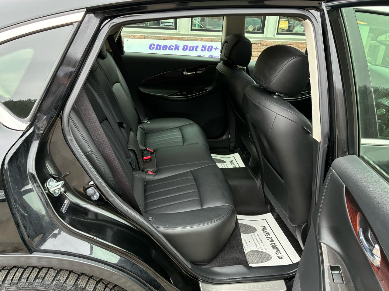 Infiniti QX50 Base AWD 2017