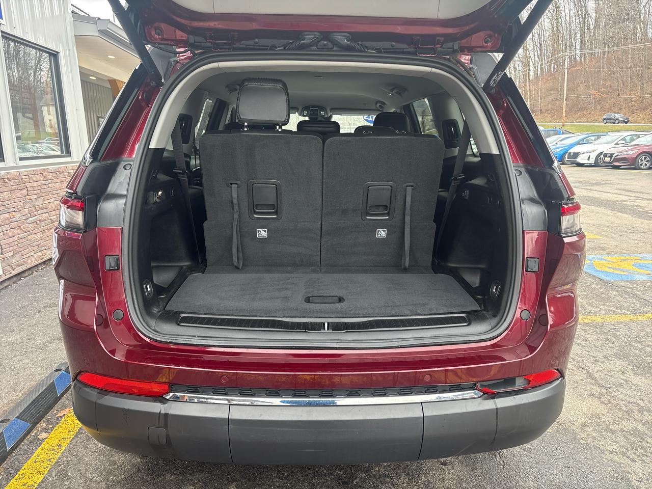 Jeep Grand Cherokee L Limited 4WD 2023