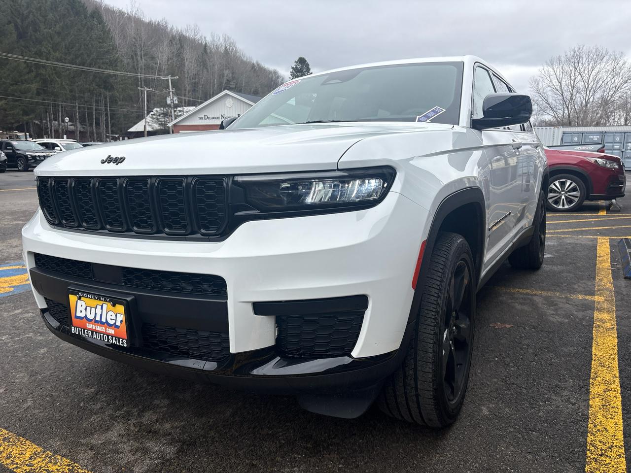 Jeep Grand Cherokee L Laredo 4WD 2023