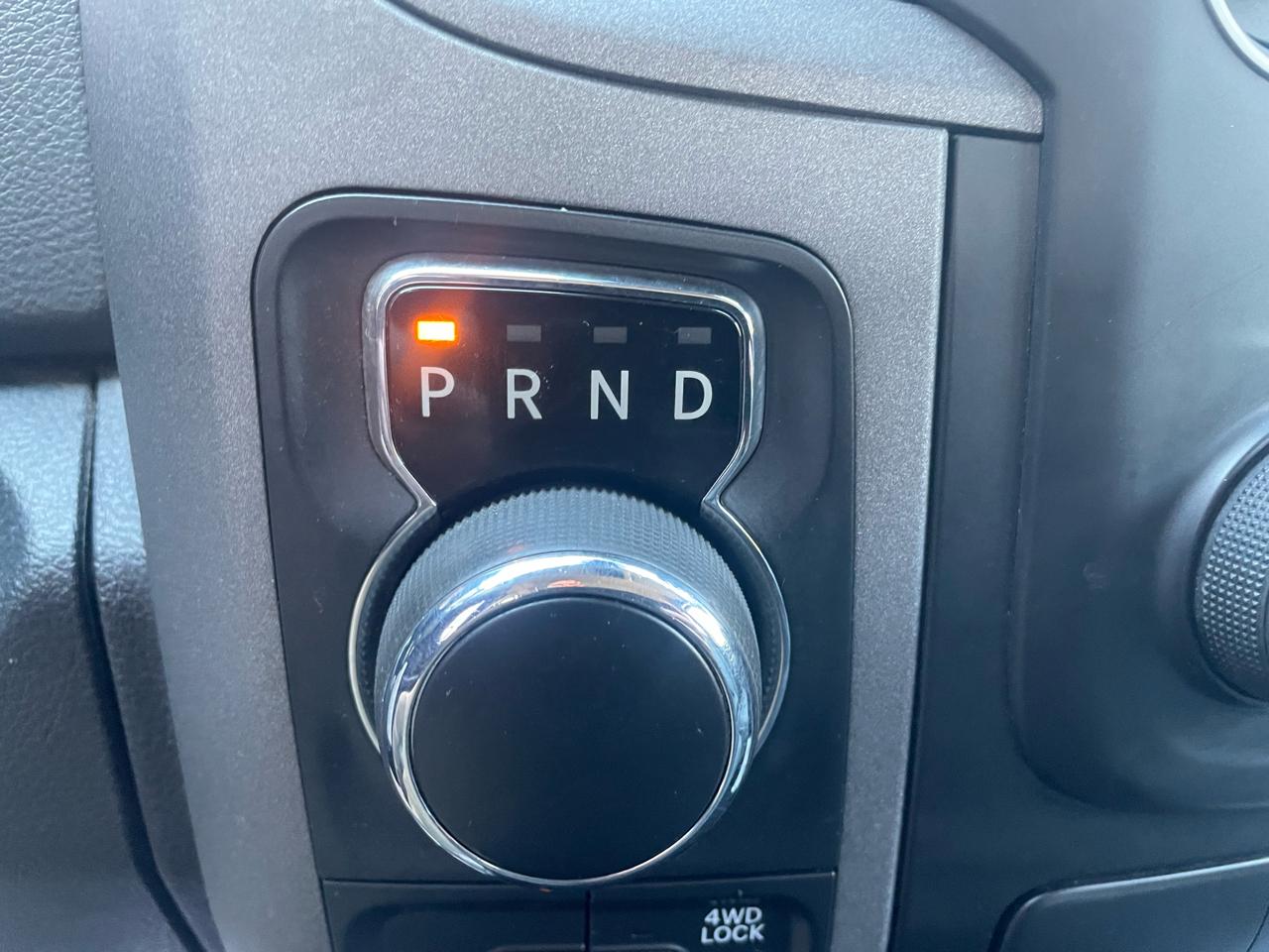 RAM 1500 Tradesman Quad Cab 4WD 2018