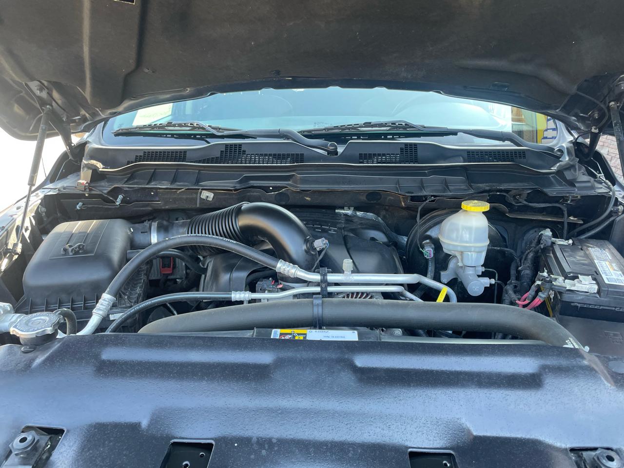 RAM 1500 Tradesman Quad Cab 4WD 2018