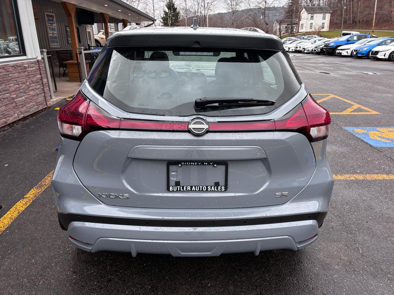 Nissan Kicks SR 2022