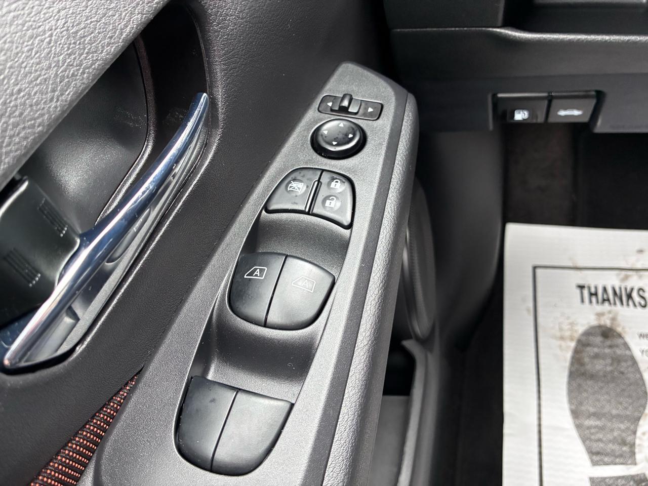 Nissan Kicks SR 2022