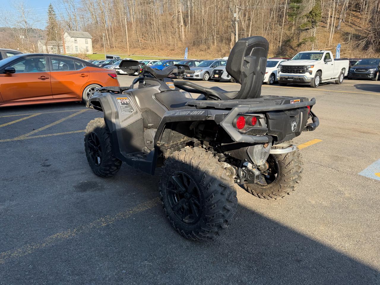Can-Am Outlander Max 850 XT  2024