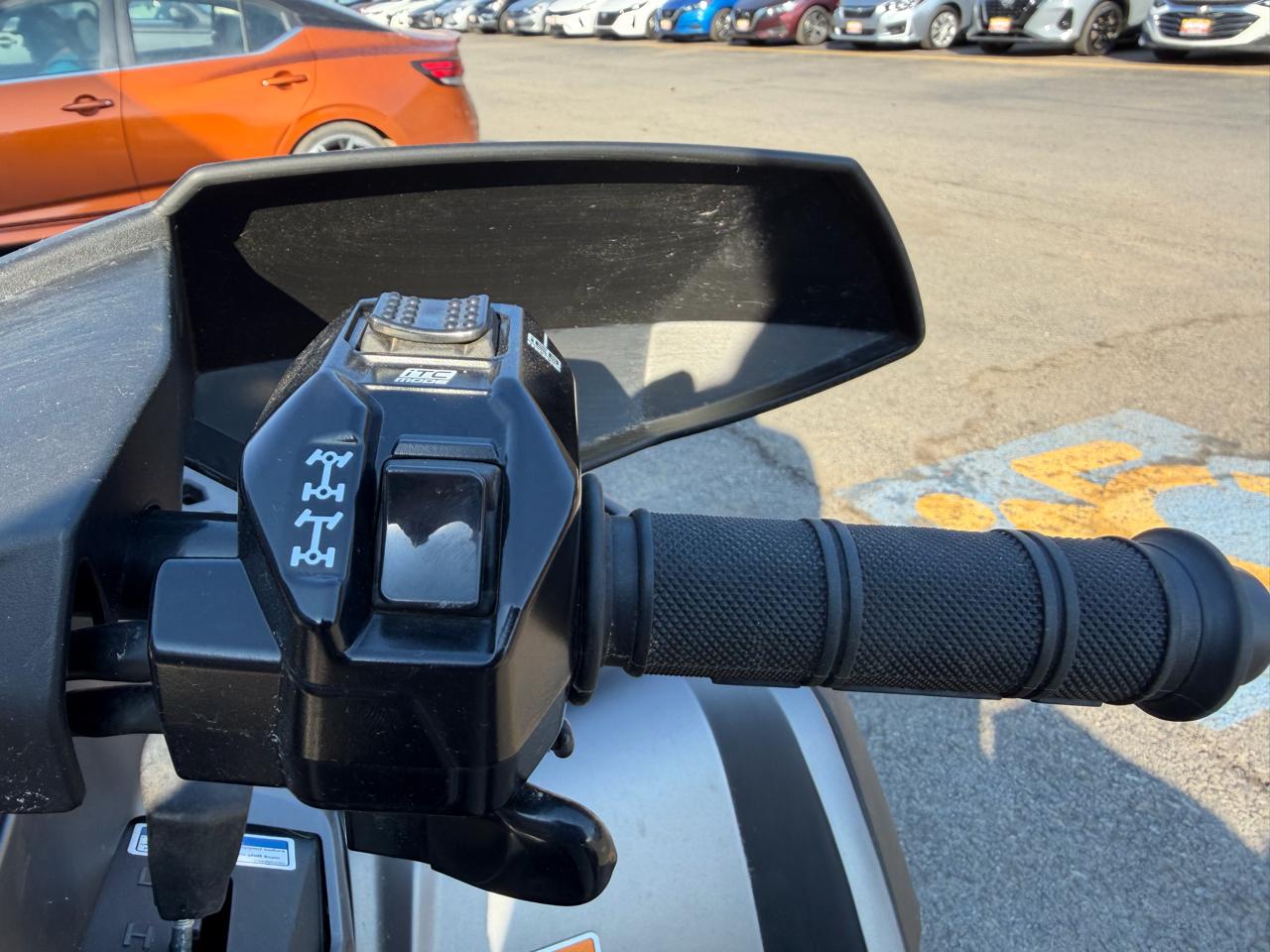 Can-Am Outlander Max 850 XT  2024