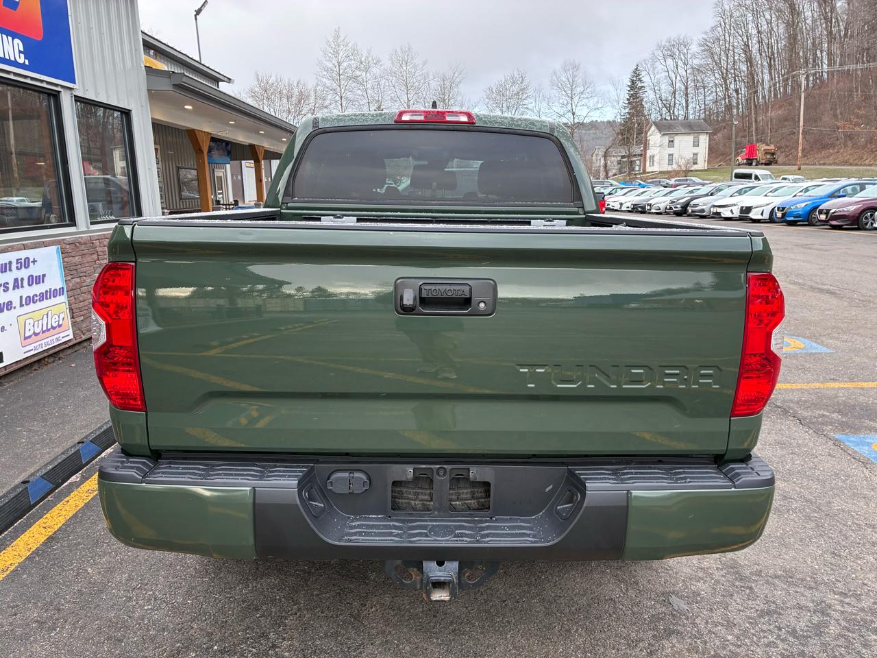 Toyota Tundra SR5 5.7L V8 CrewMax 2WD 2021