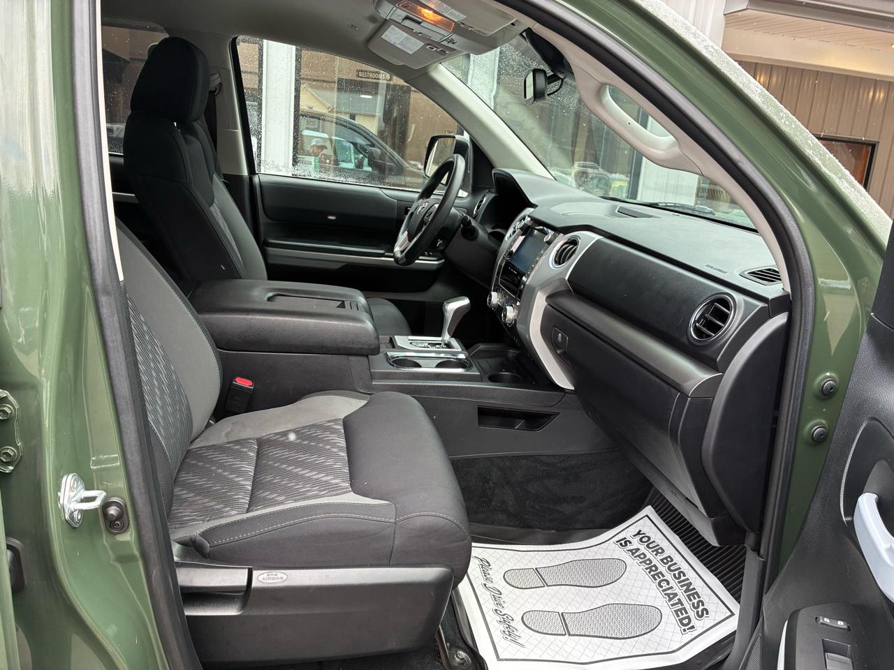 Toyota Tundra SR5 5.7L V8 CrewMax 2WD 2021