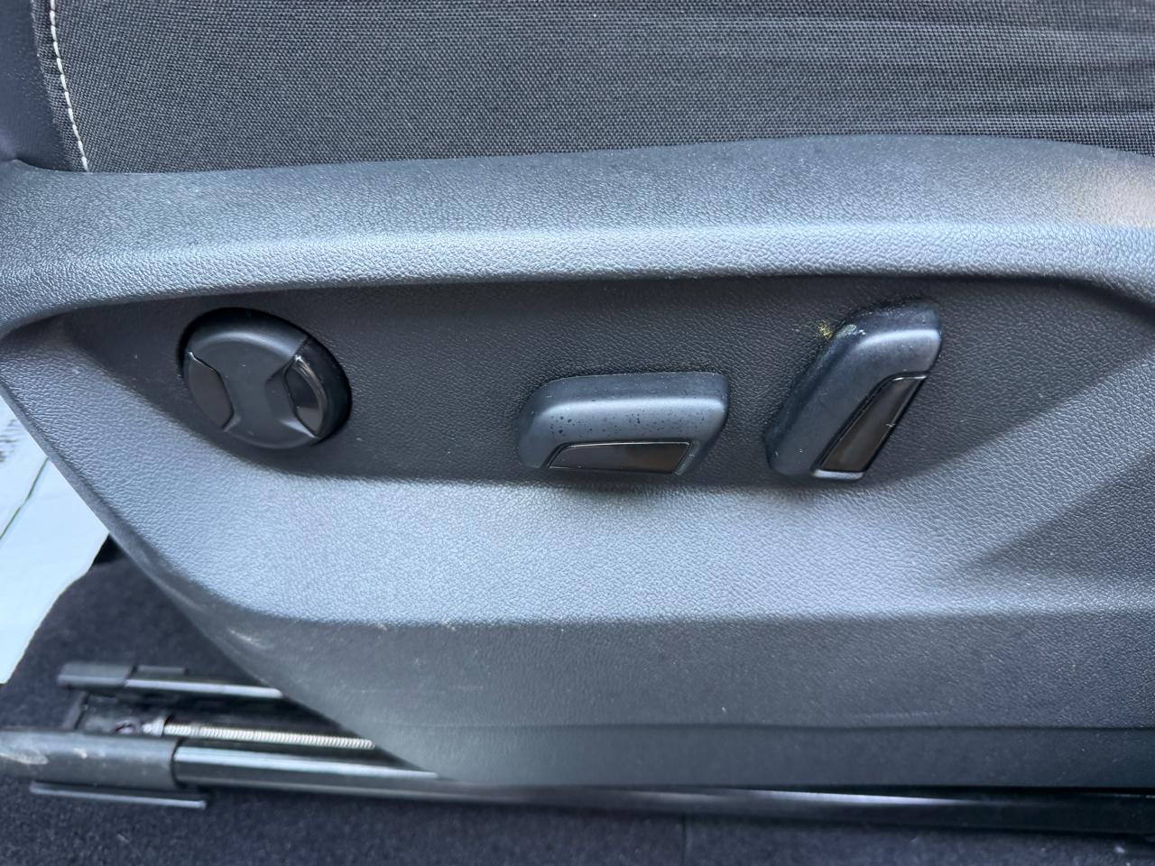 Volkswagen Atlas SE w/Technology 4MOTION 2024