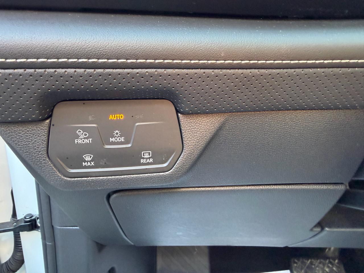 Volkswagen Atlas SE w/Technology 4MOTION 2024