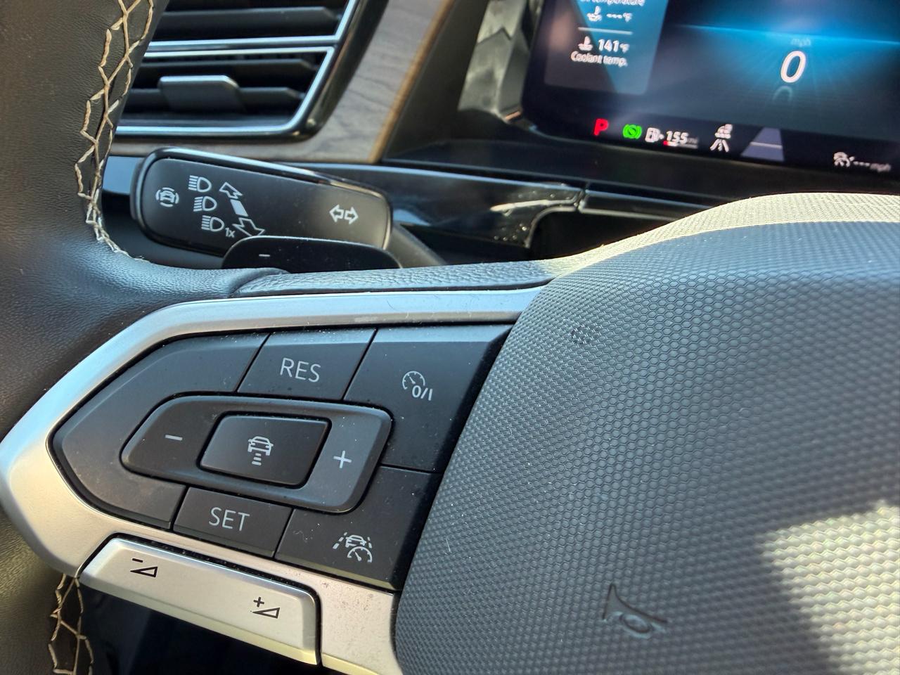 Volkswagen Atlas SE w/Technology 4MOTION 2024