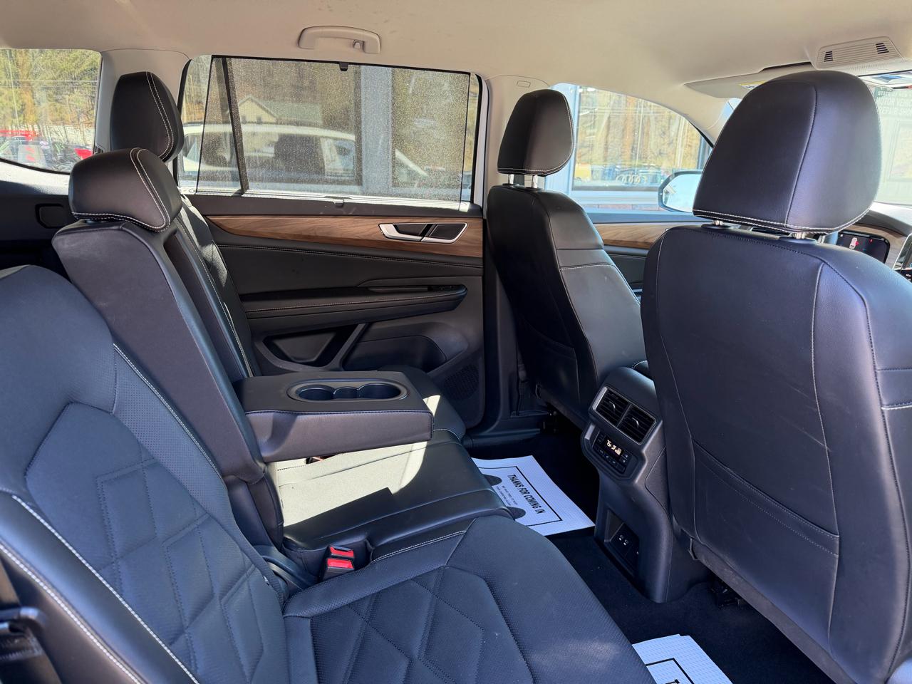 Volkswagen Atlas SE w/Technology 4MOTION 2024