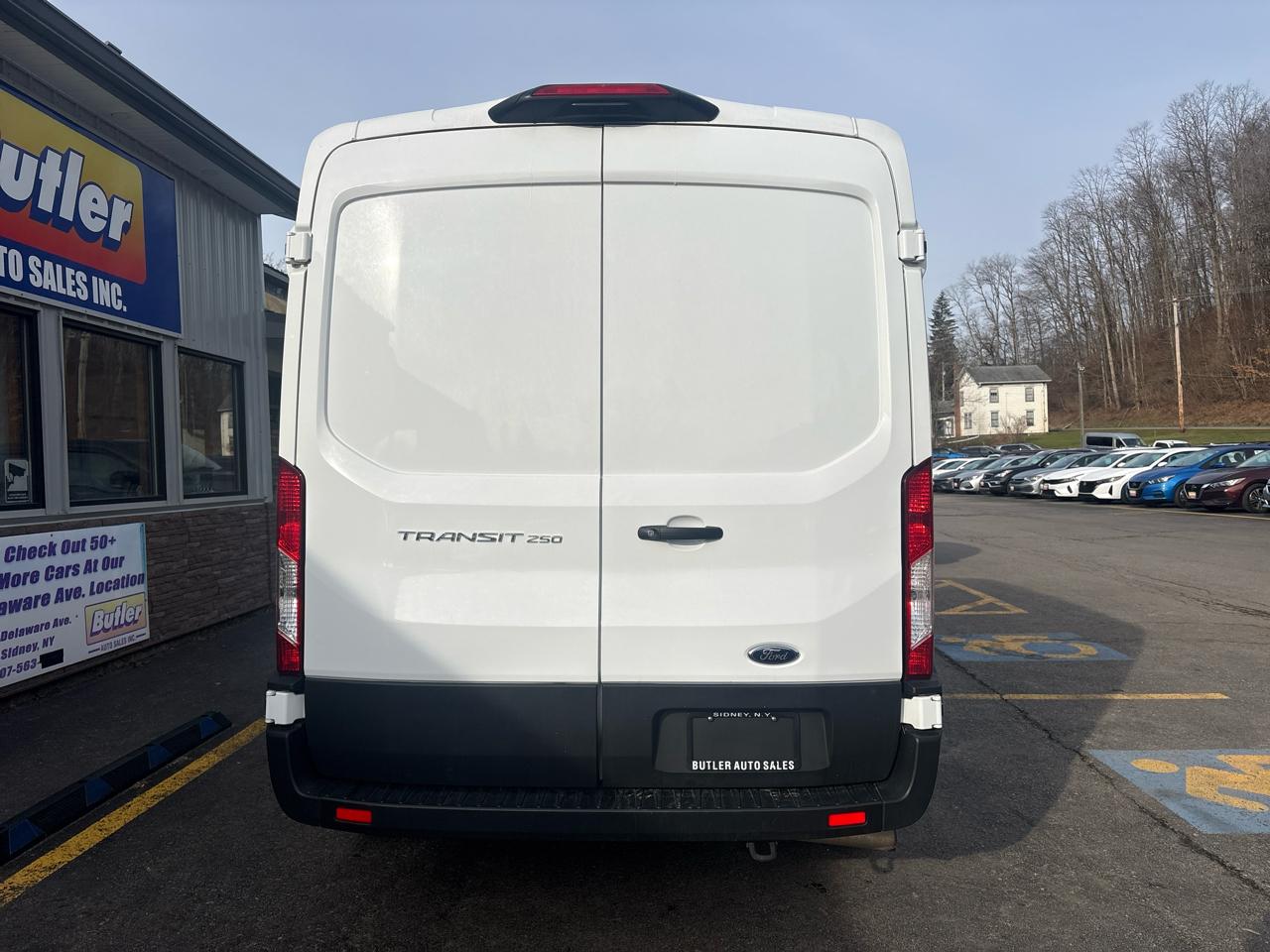 Ford Transit 250 Van 2023