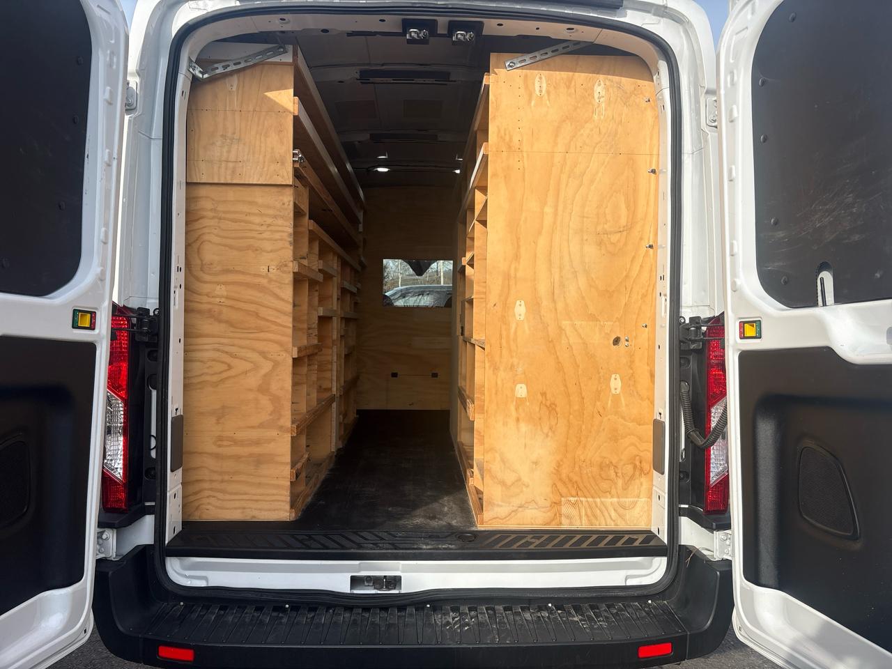 Ford Transit 250 Van 2023