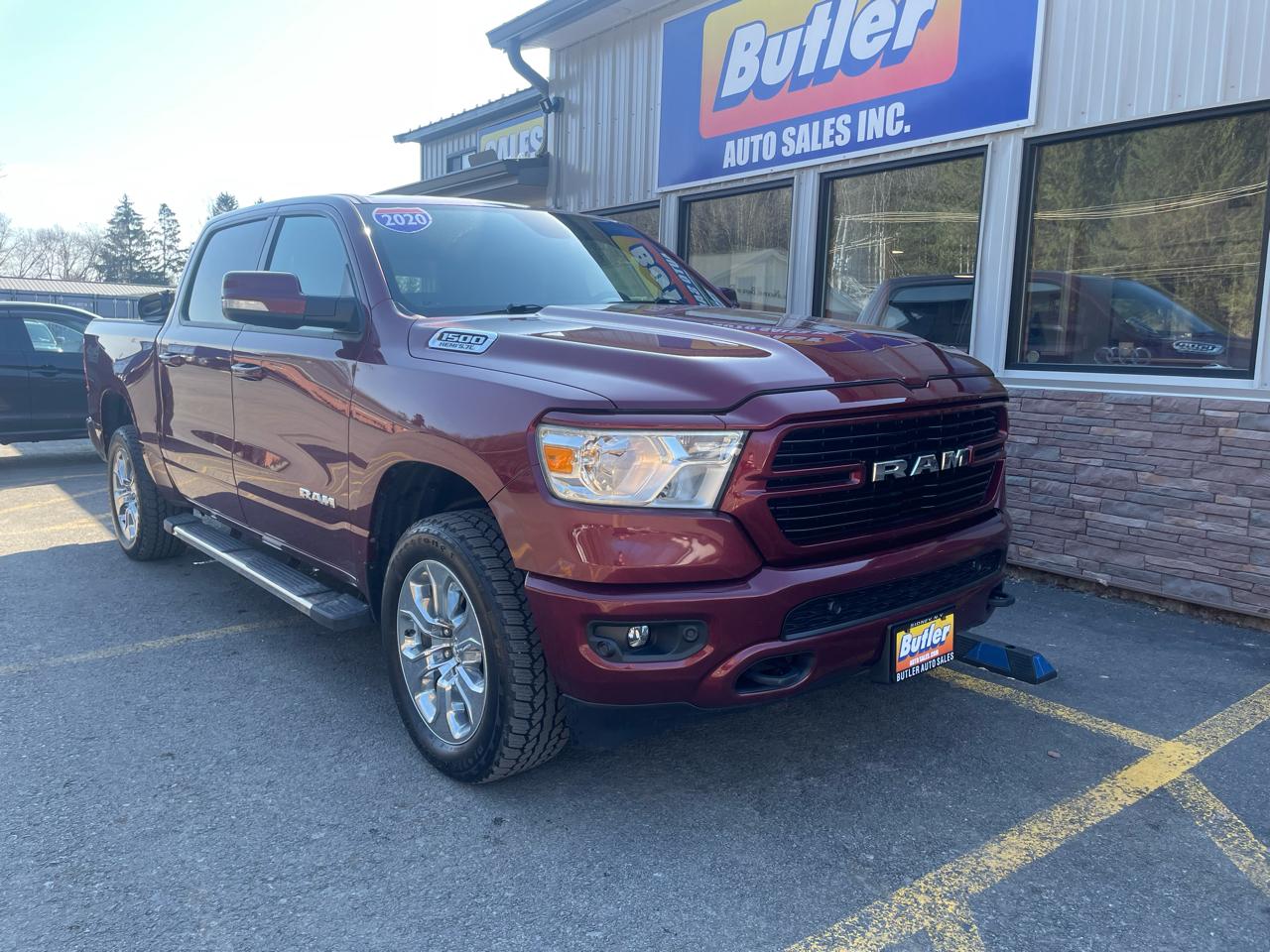 RAM 1500 Big Horn Crew Cab SWB 4WD 2020