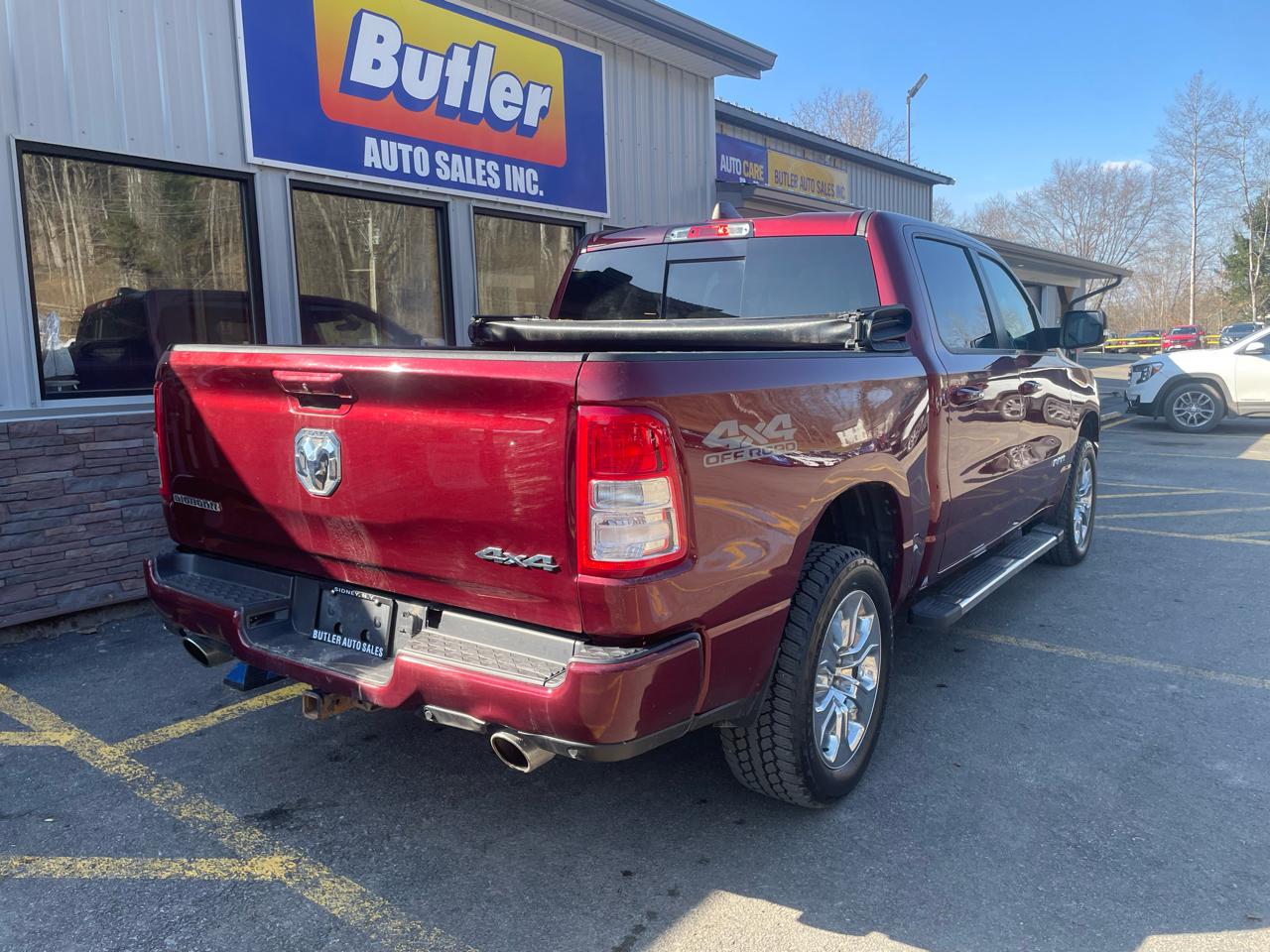 RAM 1500 Big Horn Crew Cab SWB 4WD 2020