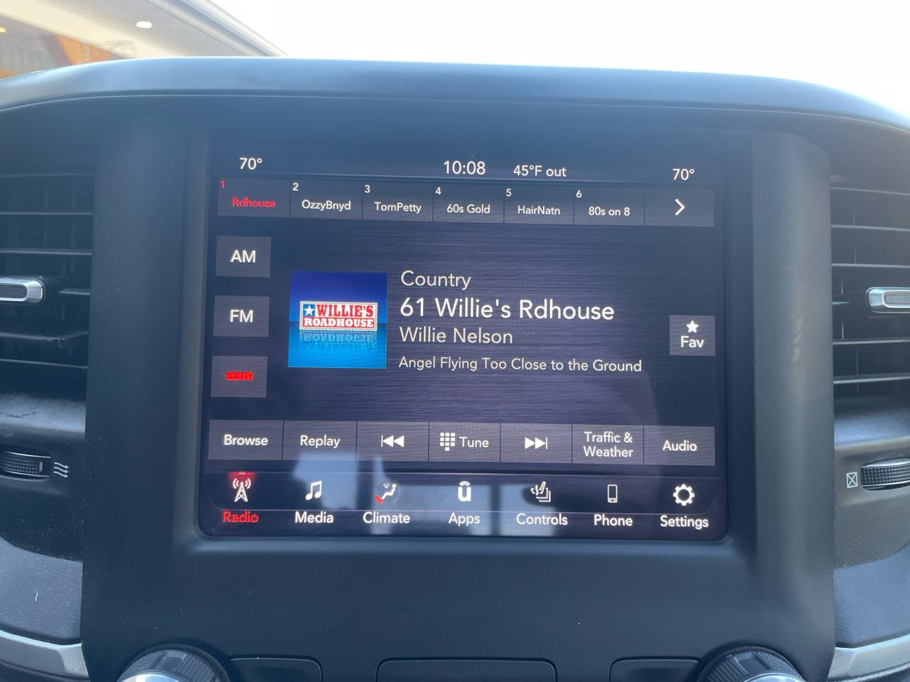 RAM 1500 Big Horn Crew Cab SWB 4WD 2020