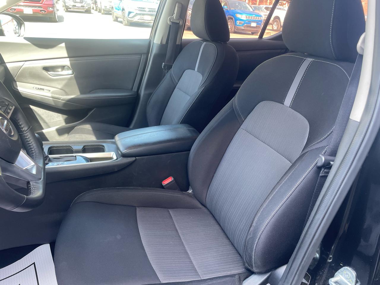 Nissan Sentra SV 2021