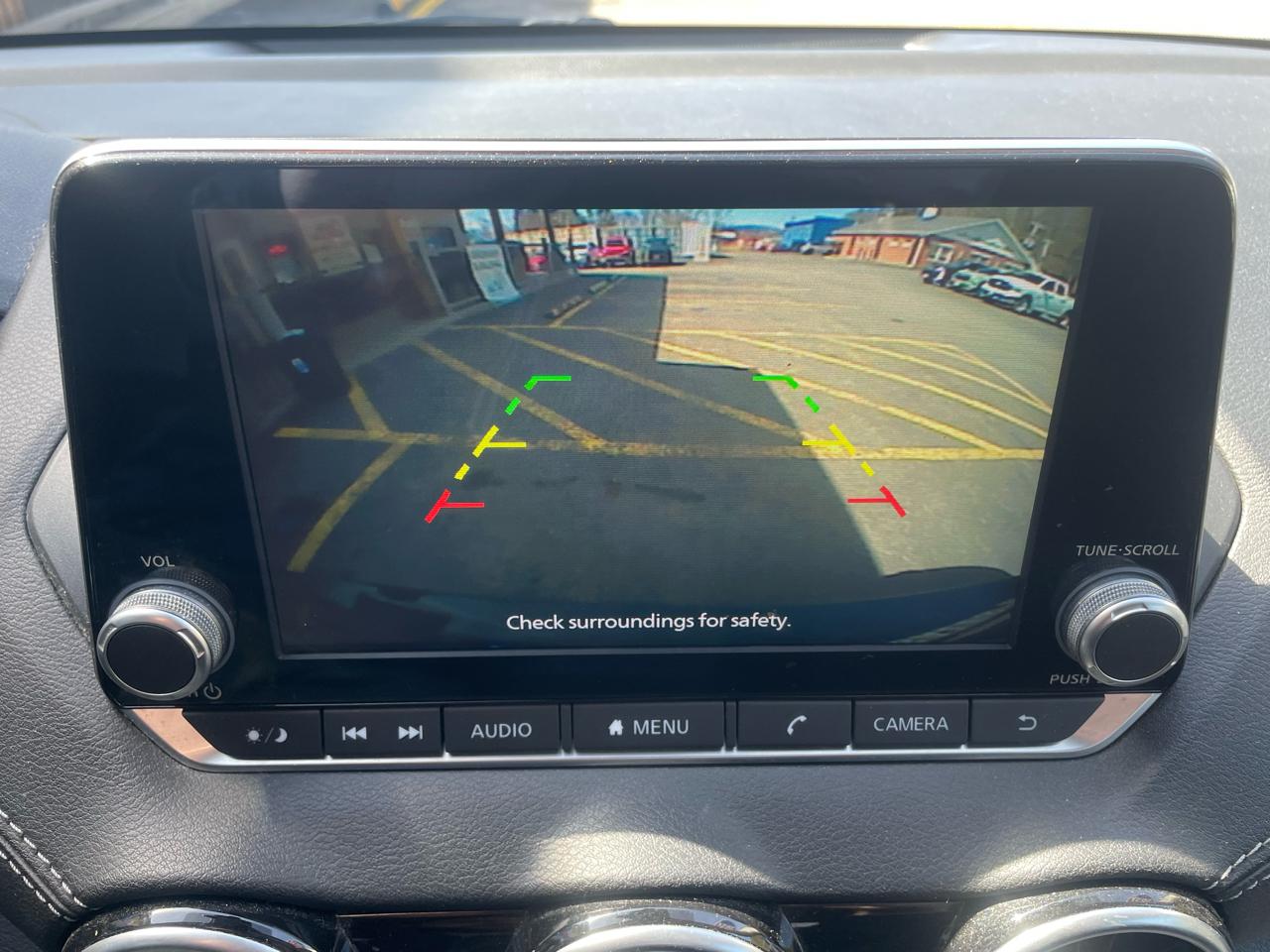 Nissan Sentra SV 2021