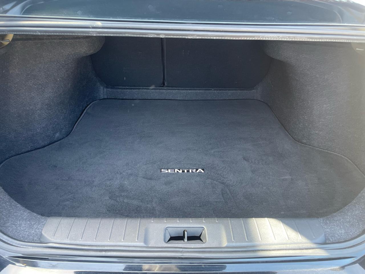 Nissan Sentra SV 2021