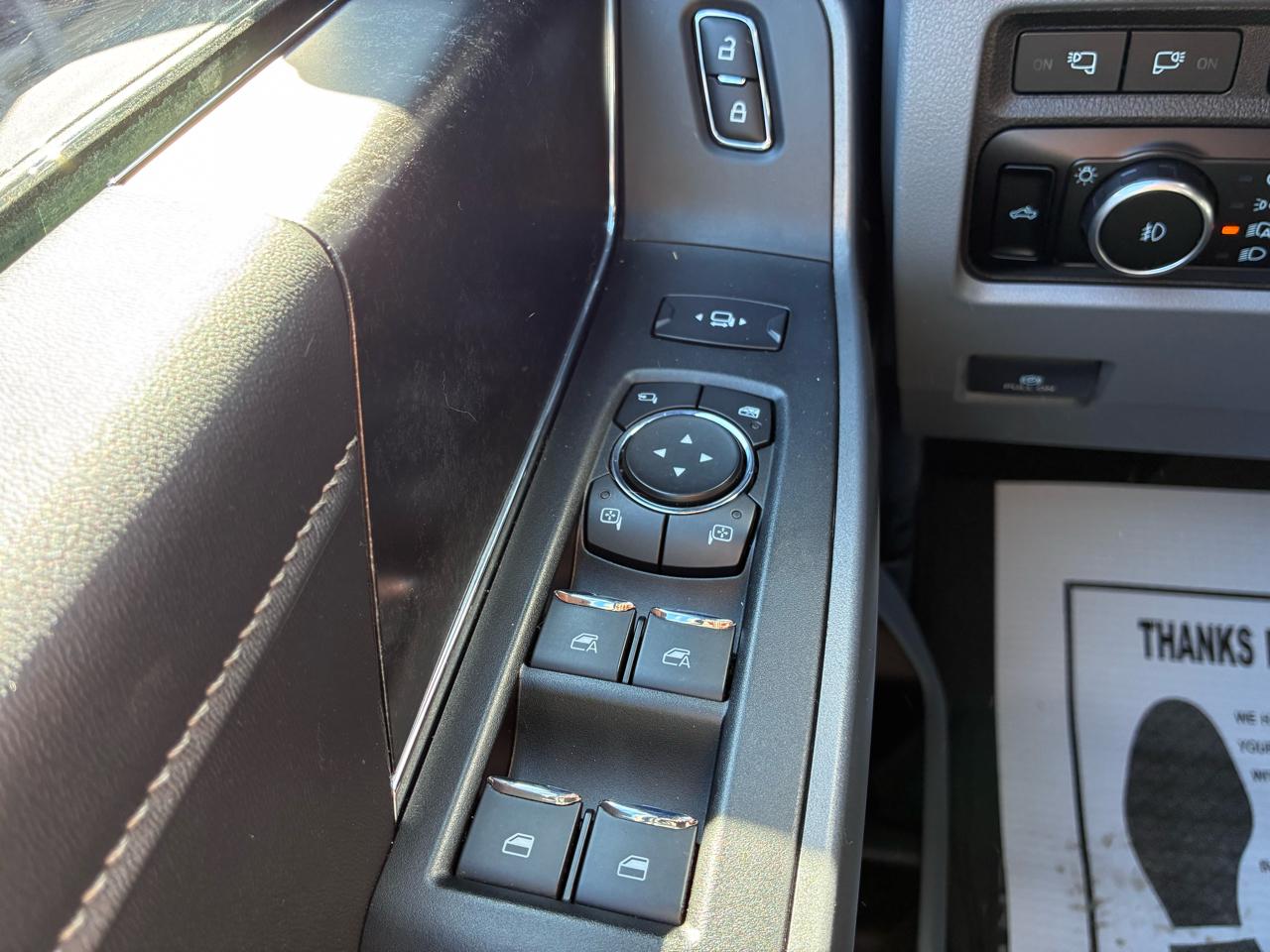 Ford F-250 SD XLT Crew Cab 4WD 2023