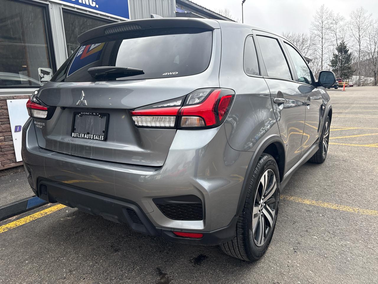 Mitsubishi Outlander Sport 2.0 ES 4WD 2025
