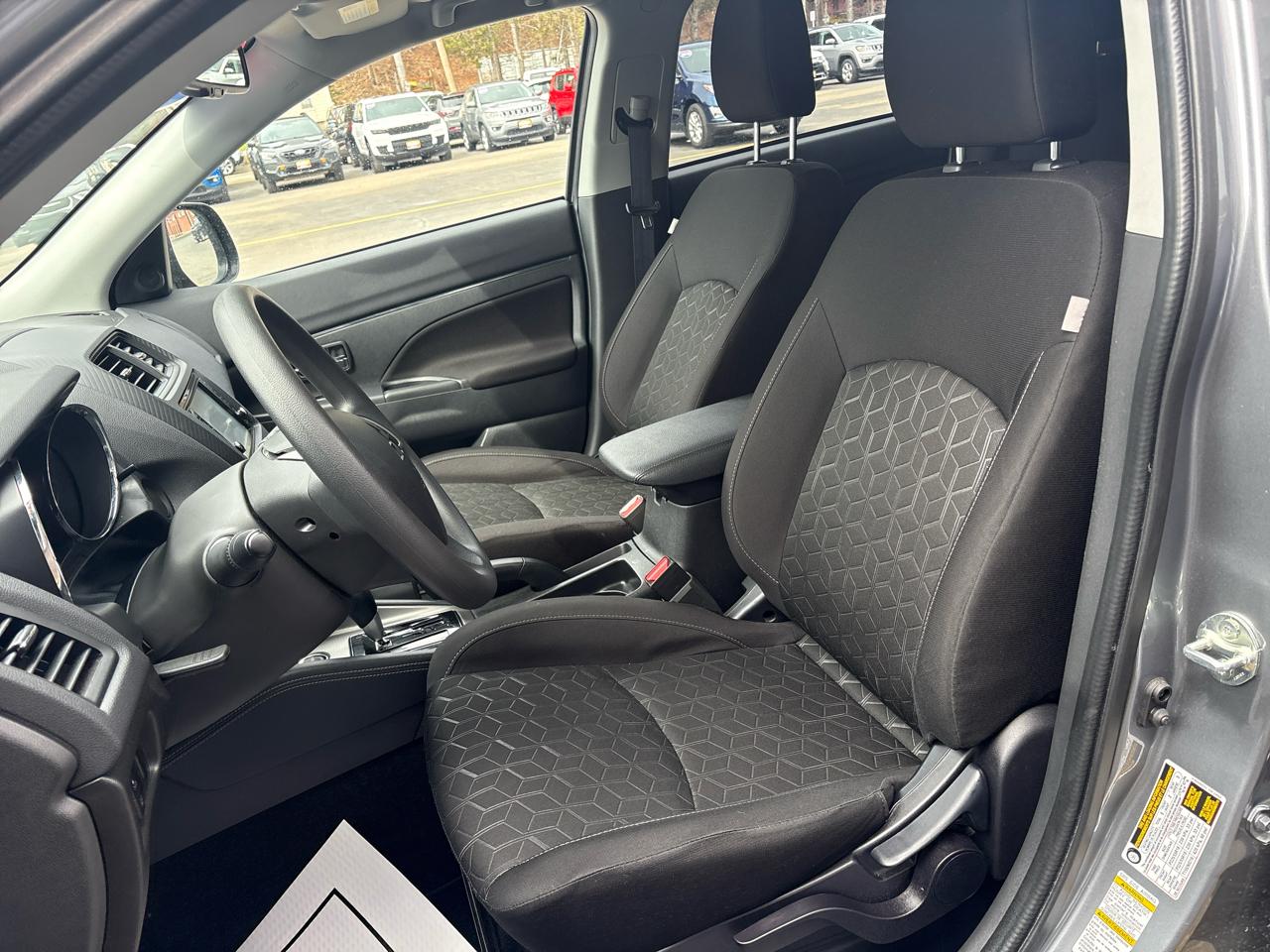 Mitsubishi Outlander Sport 2.0 ES 4WD 2025