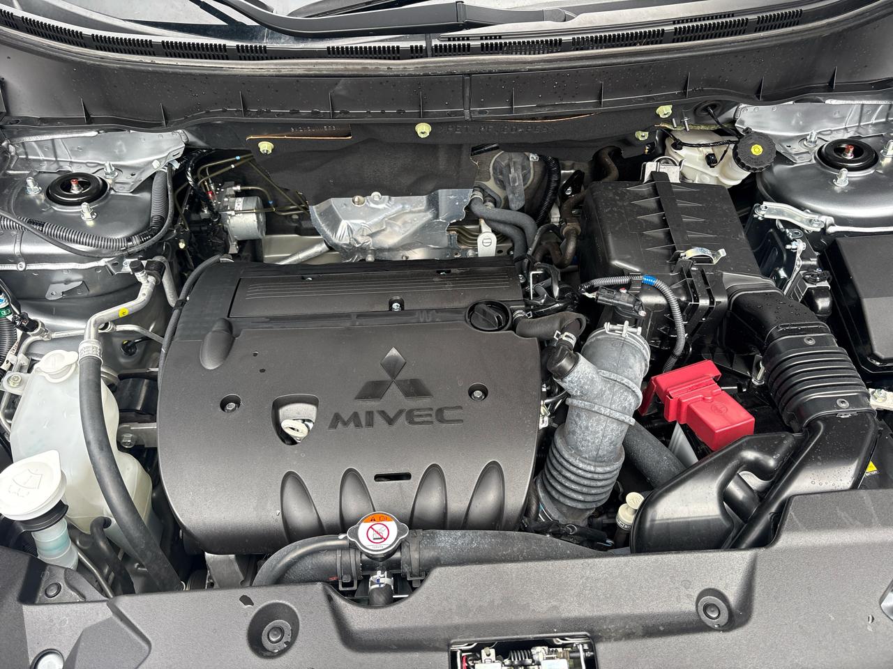 Mitsubishi Outlander Sport 2.0 ES 4WD 2025