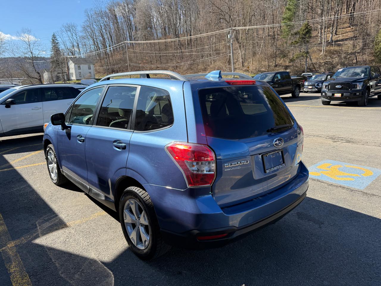 Subaru Forester 2.5i Premium PZEV CVT 2016