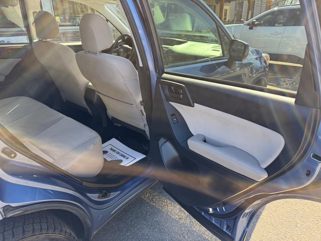 Subaru Forester 2.5i Premium PZEV CVT 2016