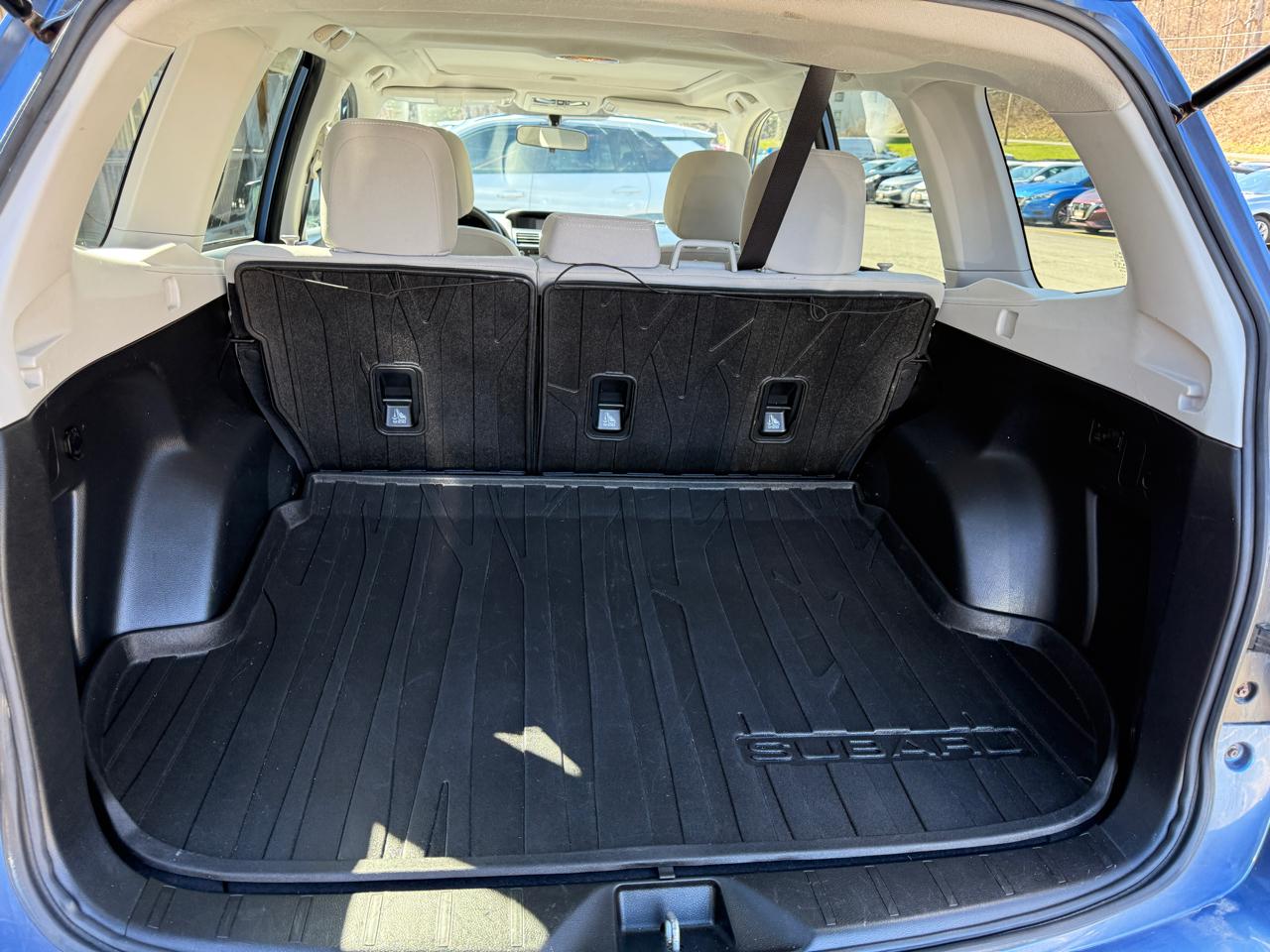 Subaru Forester 2.5i Premium PZEV CVT 2016