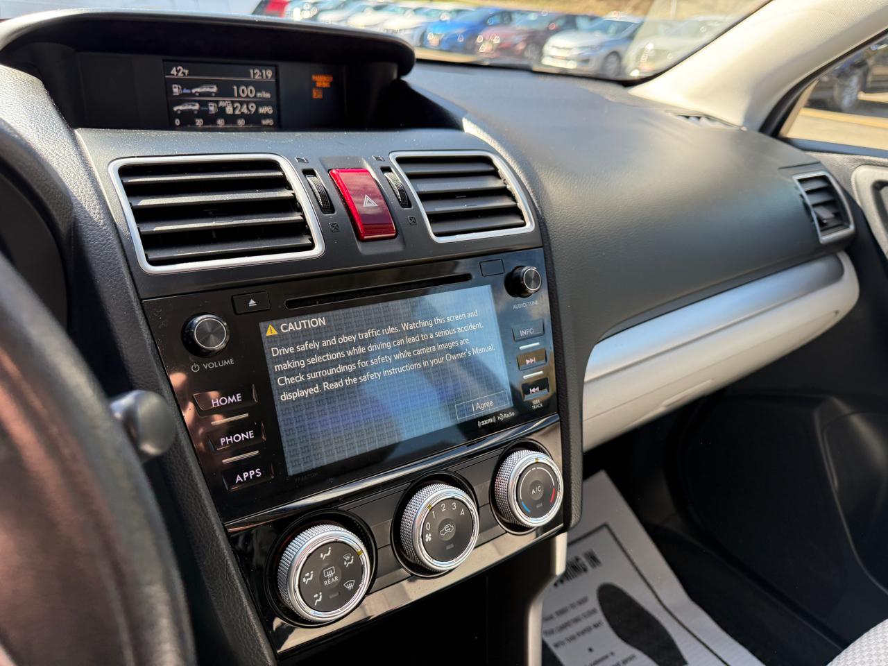 Subaru Forester 2.5i Premium PZEV CVT 2016