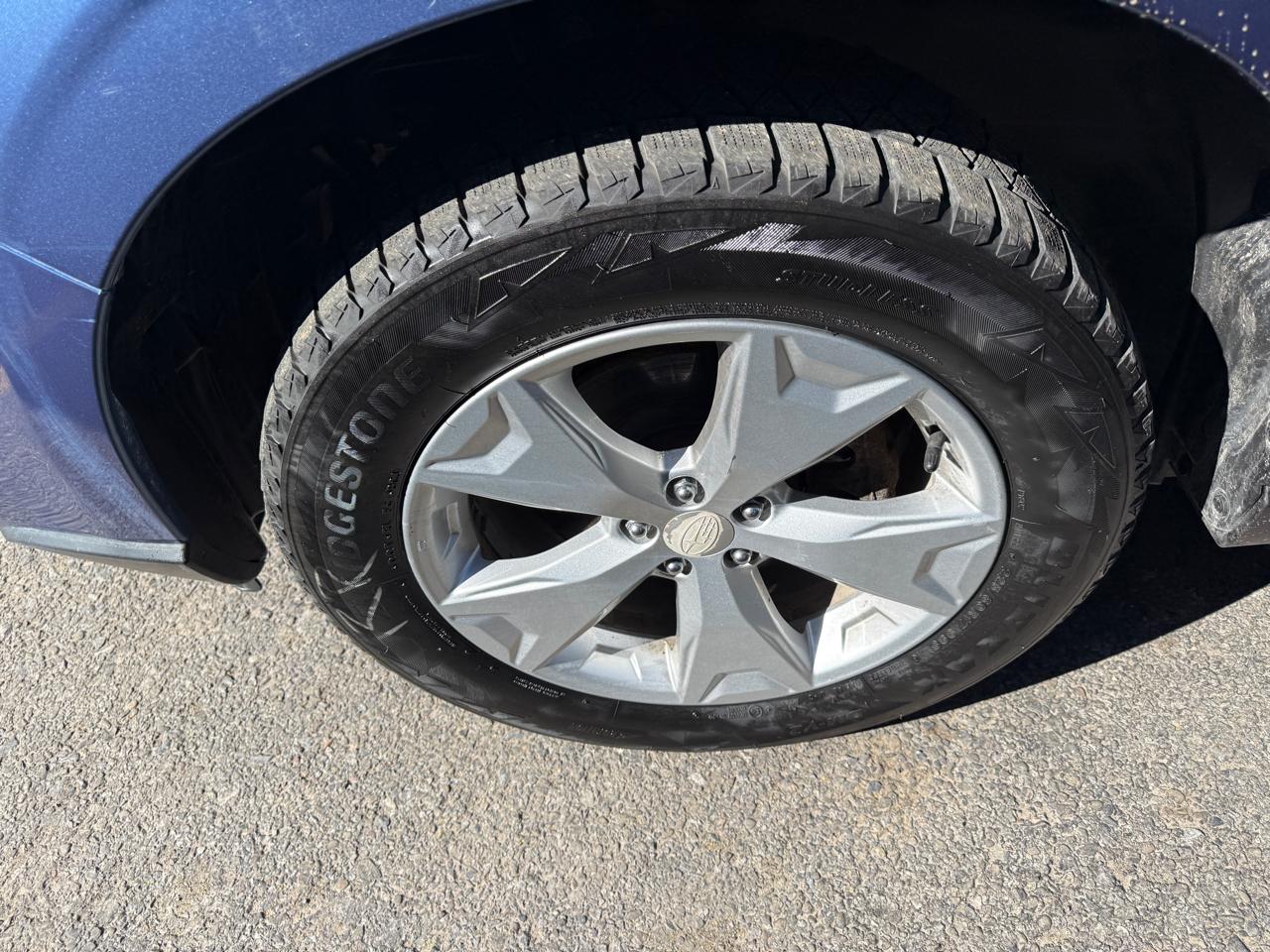 Subaru Forester 2.5i Premium PZEV CVT 2016