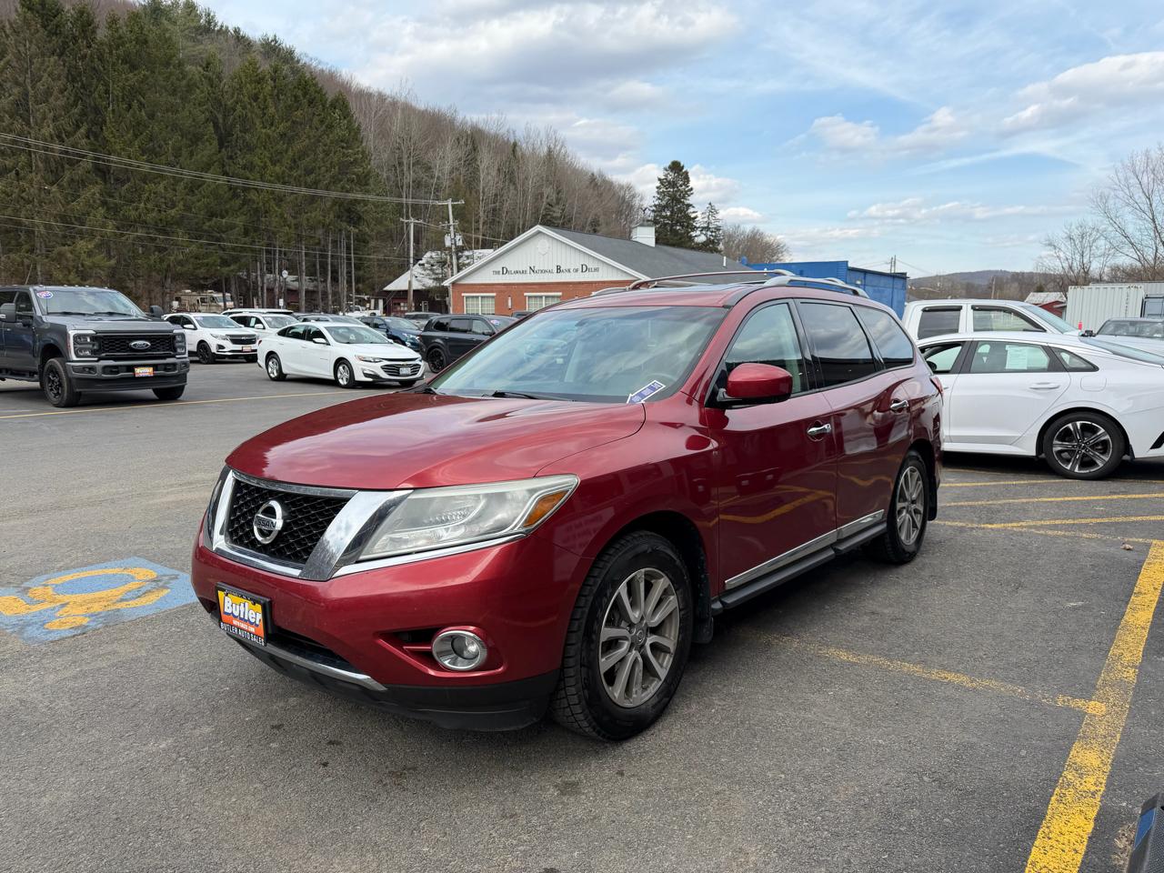 Nissan Pathfinder Platinum 4WD 2016