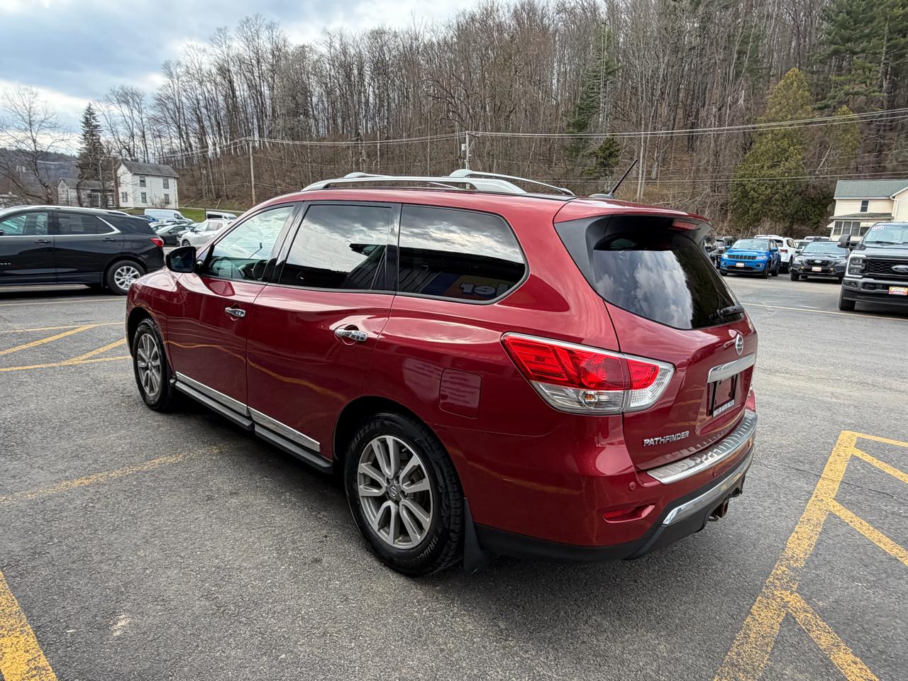 Nissan Pathfinder Platinum 4WD 2016