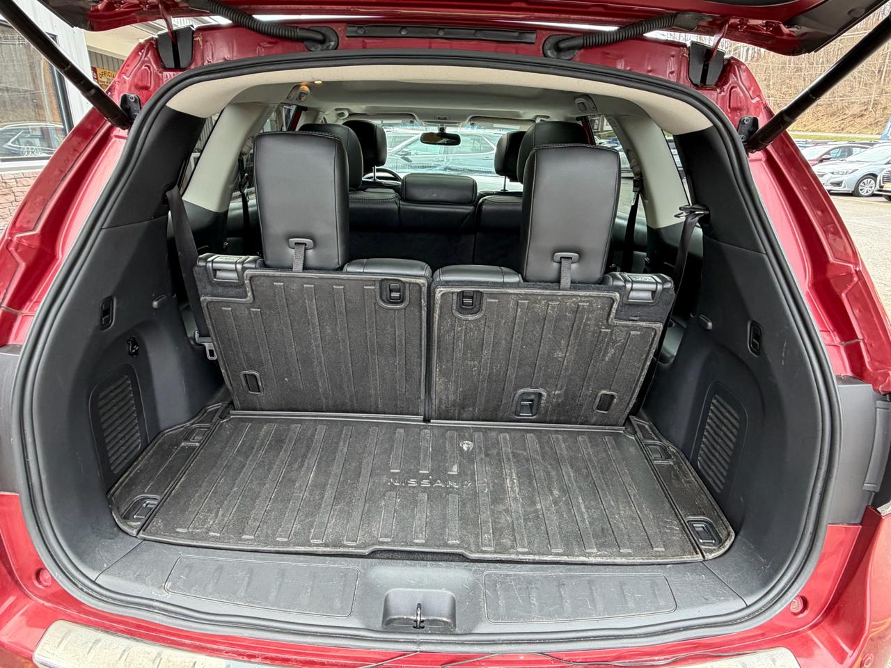 Nissan Pathfinder Platinum 4WD 2016